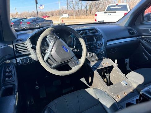 Used 2017 Ford Explorer 4WD Police Interceptor image 11