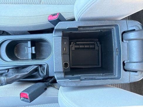 Used 2017 Subaru Forester 2.5i image 25