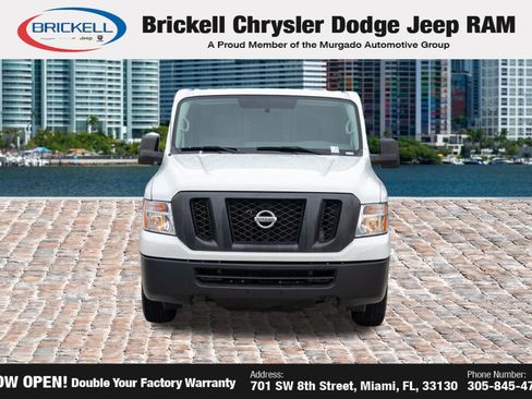 Used 2021 Nissan NV 2500 SV image 2