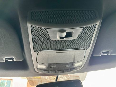 Used 2015 Ford F150 XLT w/ Equipment Group 302A Luxury AWD/4WD image 26