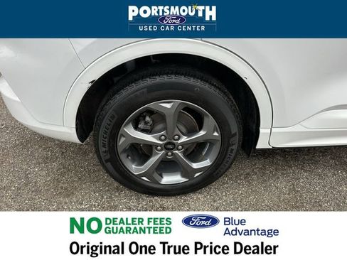 Certified 2023 Ford Escape ST-Line image 32