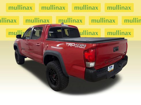 Used 2016 Toyota Tacoma TRD Off-Road w/ Towing Package AWD/4WD image 9