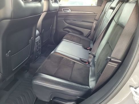 Certified 2021 Jeep Grand Cherokee Laredo X image 18