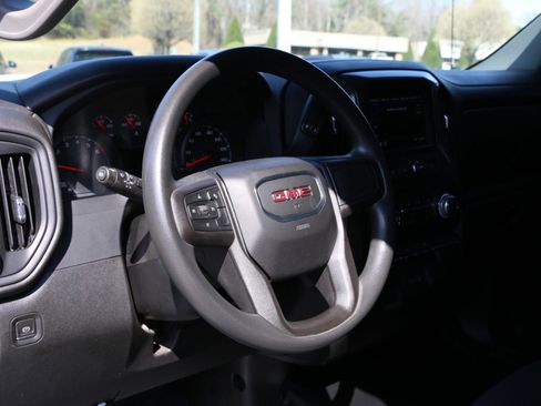 Used 2022 GMC Sierra 1500 Pro w/ Pro Value Package image 15