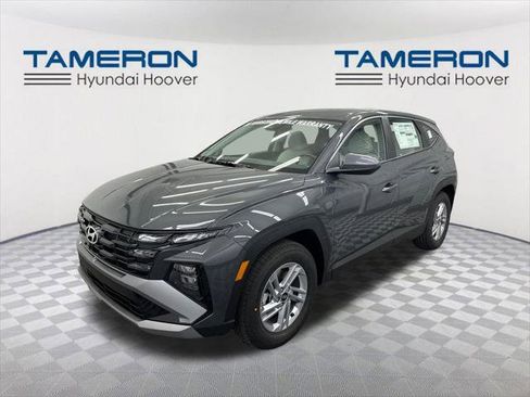 New 2026 Hyundai Tucson SE FWD image 1
