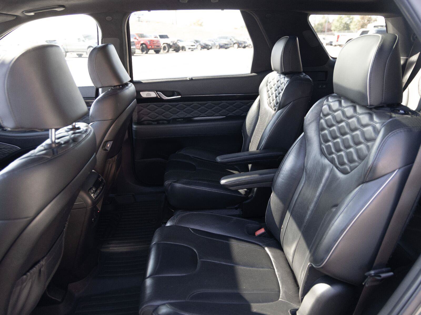 Used 2020 Hyundai Palisade Limited AWD/4WD image 17