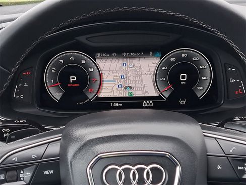 Used 2025 Audi Q8 Premium w/ Convenience Package image 11