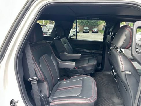Used 2022 Ford Expedition Limited AWD/4WD image 15