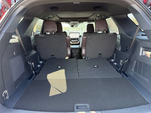New 2026 Ford Explorer Platinum RWD image 16