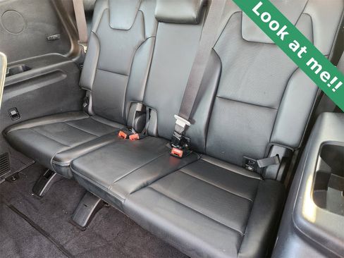 Used 2025 Kia Telluride S image 31