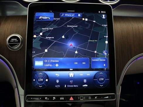 Used 2025 Mercedes-Benz GLC 350e 4MATIC image 7