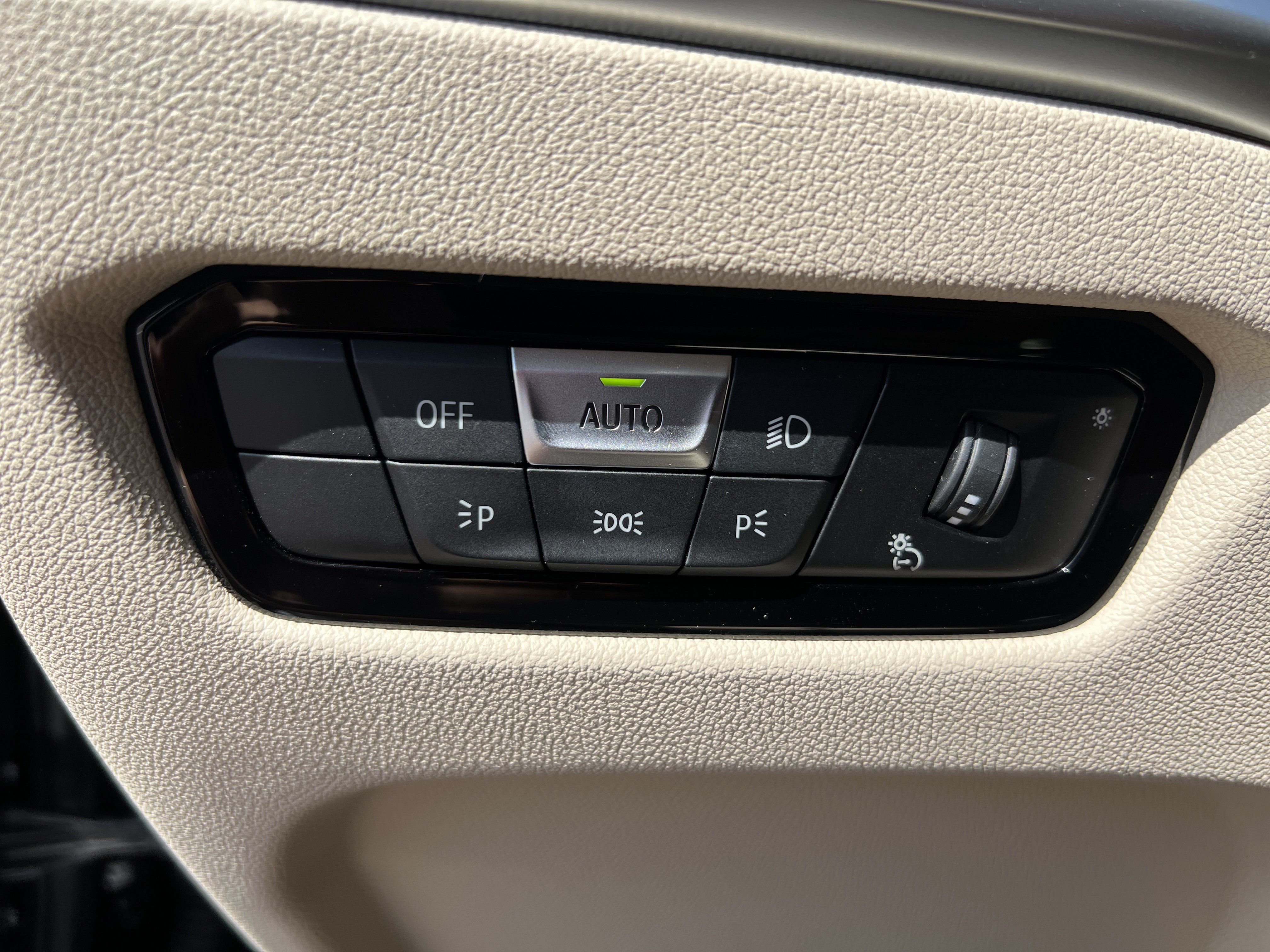 Certified 2025 BMW 430i RWD image 36