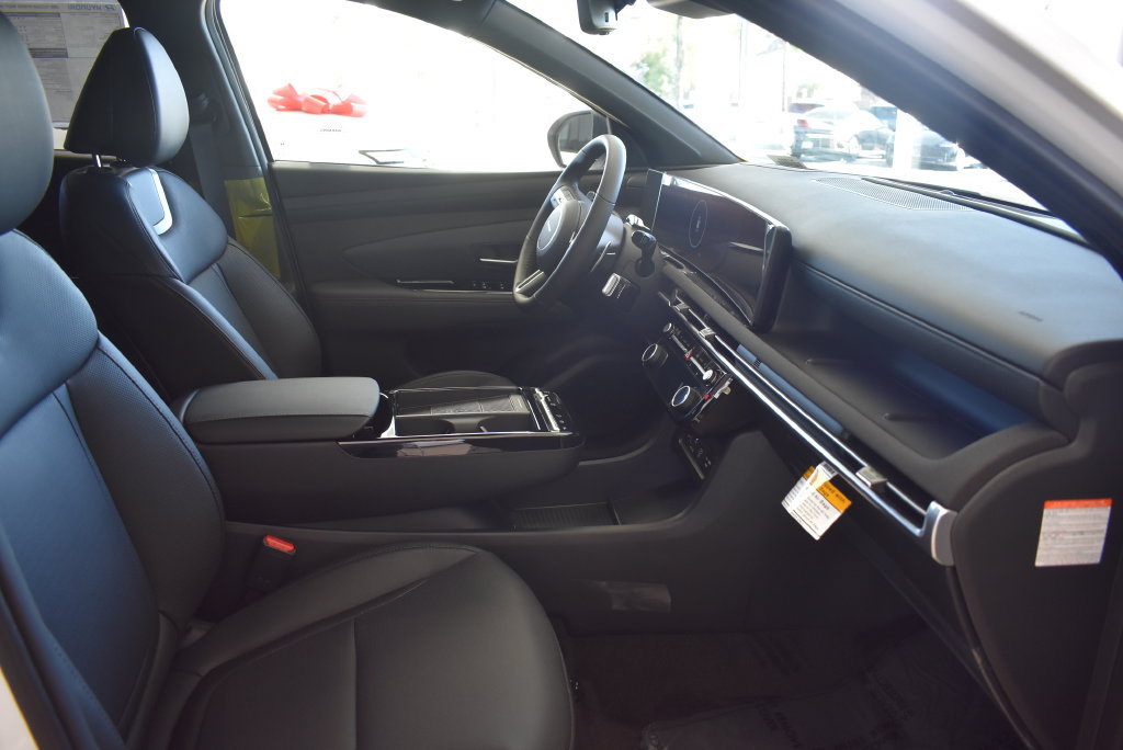 New 2026 Hyundai Tucson Limited AWD/4WD image 13