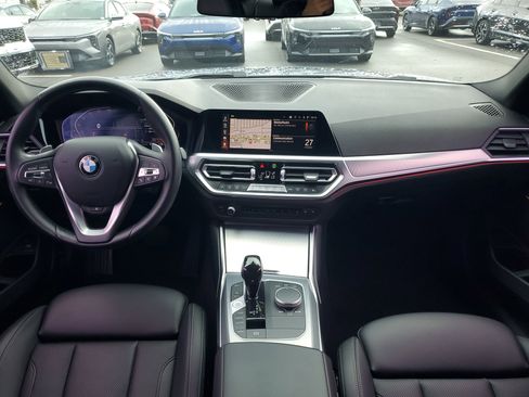 Used 2022 BMW 330i xDrive Sedan w/ Driving Assistance Package image 16