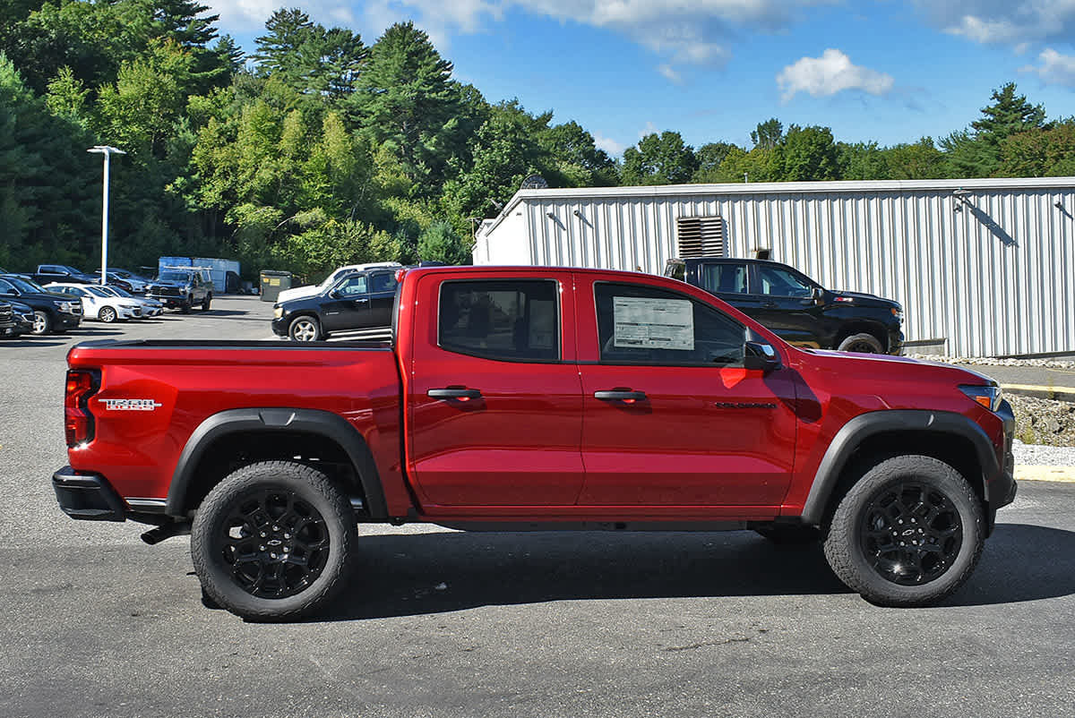 New 2026 Chevrolet Colorado Trail Boss AWD/4WD image 6