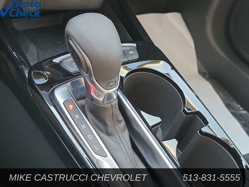 Used 2025 Chevrolet Trax ACTIV w/ Sunroof Package FWD image 15