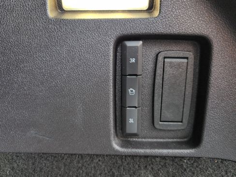 Used 2021 Lincoln Aviator Reserve image 10