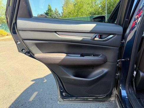 Used 2021 MAZDA CX-5 Signature AWD/4WD image 23