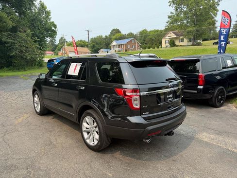 Used 2014 Ford Explorer XLT w/ Equipment Group 202A AWD/4WD image 6