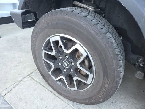 Used 2023 Ford Bronco Big Bend image 7