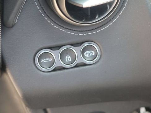 Used 2020 McLaren 720S Spider RWD image 24