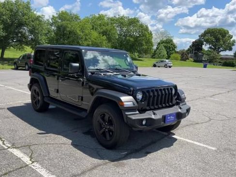 Used 2023 Jeep Wrangler Unlimited Sport AWD/4WD image 45
