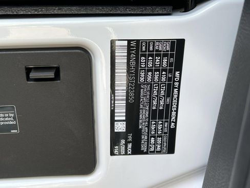 New 2025 Mercedes-Benz Sprinter 2500 image 35