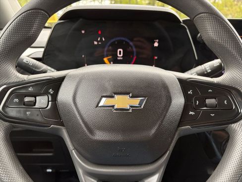 Used 2025 Chevrolet TrailBlazer LT FWD image 27