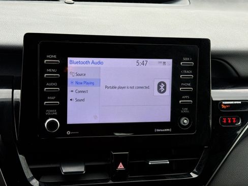 Used 2023 Toyota Camry SE FWD image 16