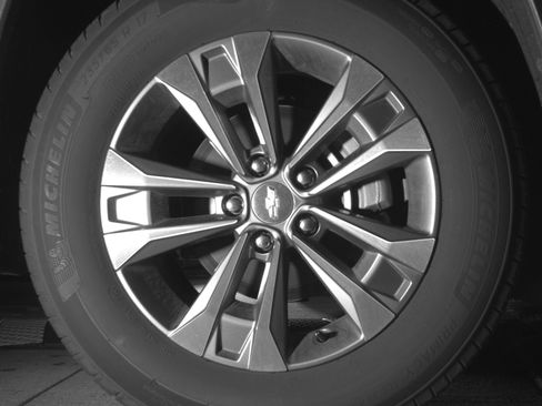 Used 2025 Chevrolet Equinox LT image 13