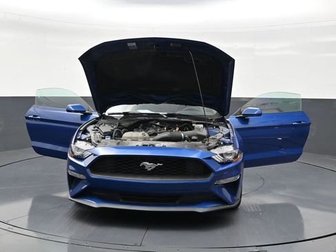 Used 2022 Ford Mustang Coupe RWD image 33