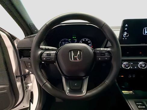 Used 2025 Honda CR-V Sport Touring image 11