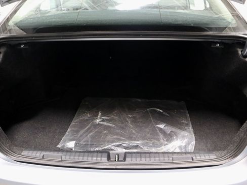 Used 2020 Subaru Legacy Premium image 14