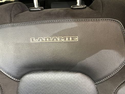 Used 2024 RAM 1500 Laramie AWD/4WD image 14