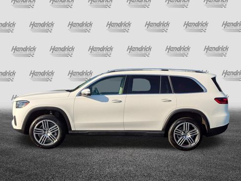 Used 2024 Mercedes-Benz GLS 450 4MATIC image 7