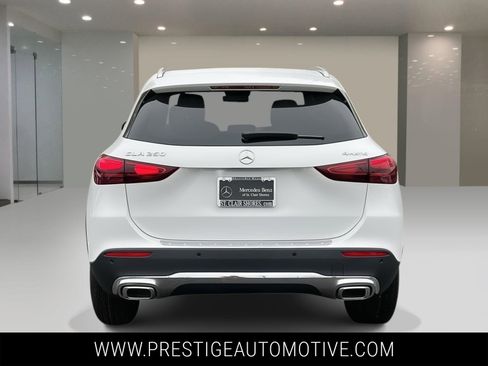Used 2025 Mercedes-Benz GLA 250 4MATIC image 4