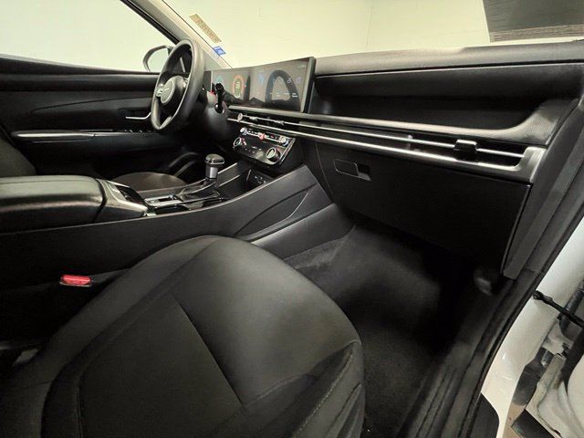 Used 2025 Hyundai Tucson SEL FWD image 21