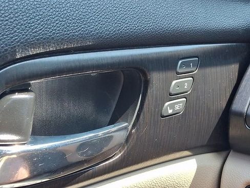 Used 2015 Honda Accord EX-L image 24