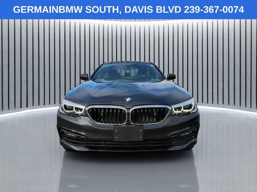 Used 2018 BMW 530i xDrive AWD/4WD image 10