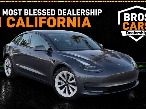 Used 2021 Tesla Model 3 Standard Range Plus RWD image 1