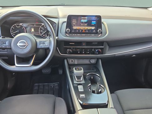 Used 2023 Nissan Rogue S FWD image 12
