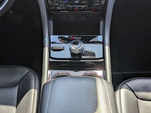 Used 2023 Jeep Grand Cherokee Limited w/ Luxury Tech Group II AWD/4WD image 21