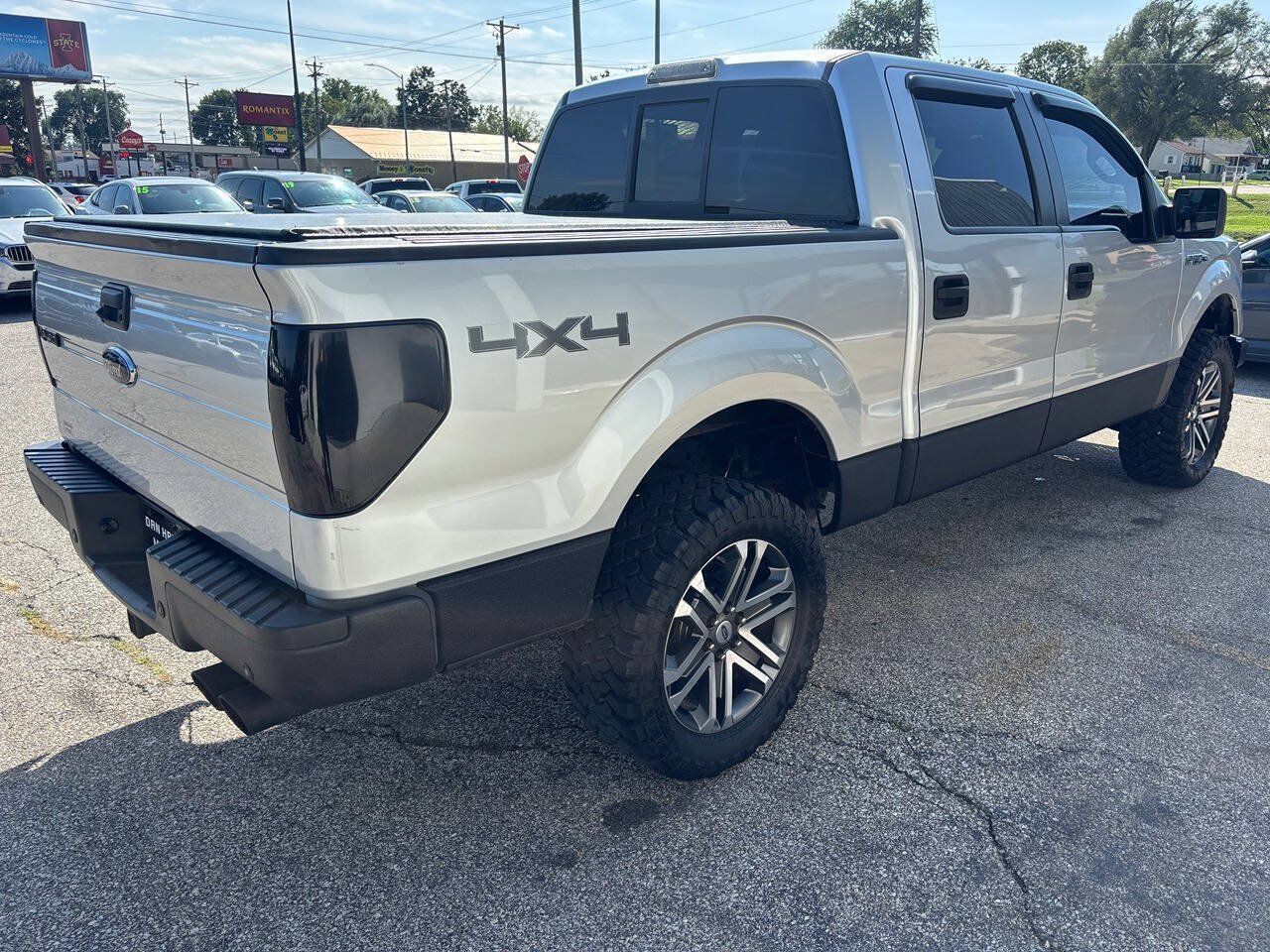 Used 2012 Ford F150 XLT w/ XLT Convenience Pkg AWD/4WD image 10