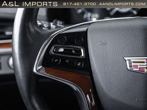 Used 2019 Cadillac Escalade Luxury image 44