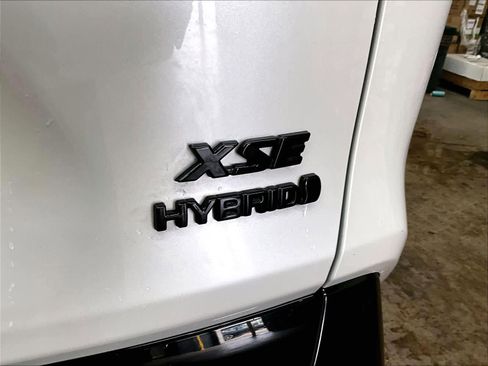 Used 2024 Toyota RAV4 XSE w/ Advanced Technology Package image 9