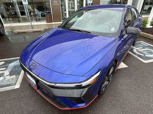 Certified 2025 Hyundai Elantra N FWD image 10