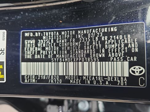 Used 2023 Toyota Corolla LE image 35