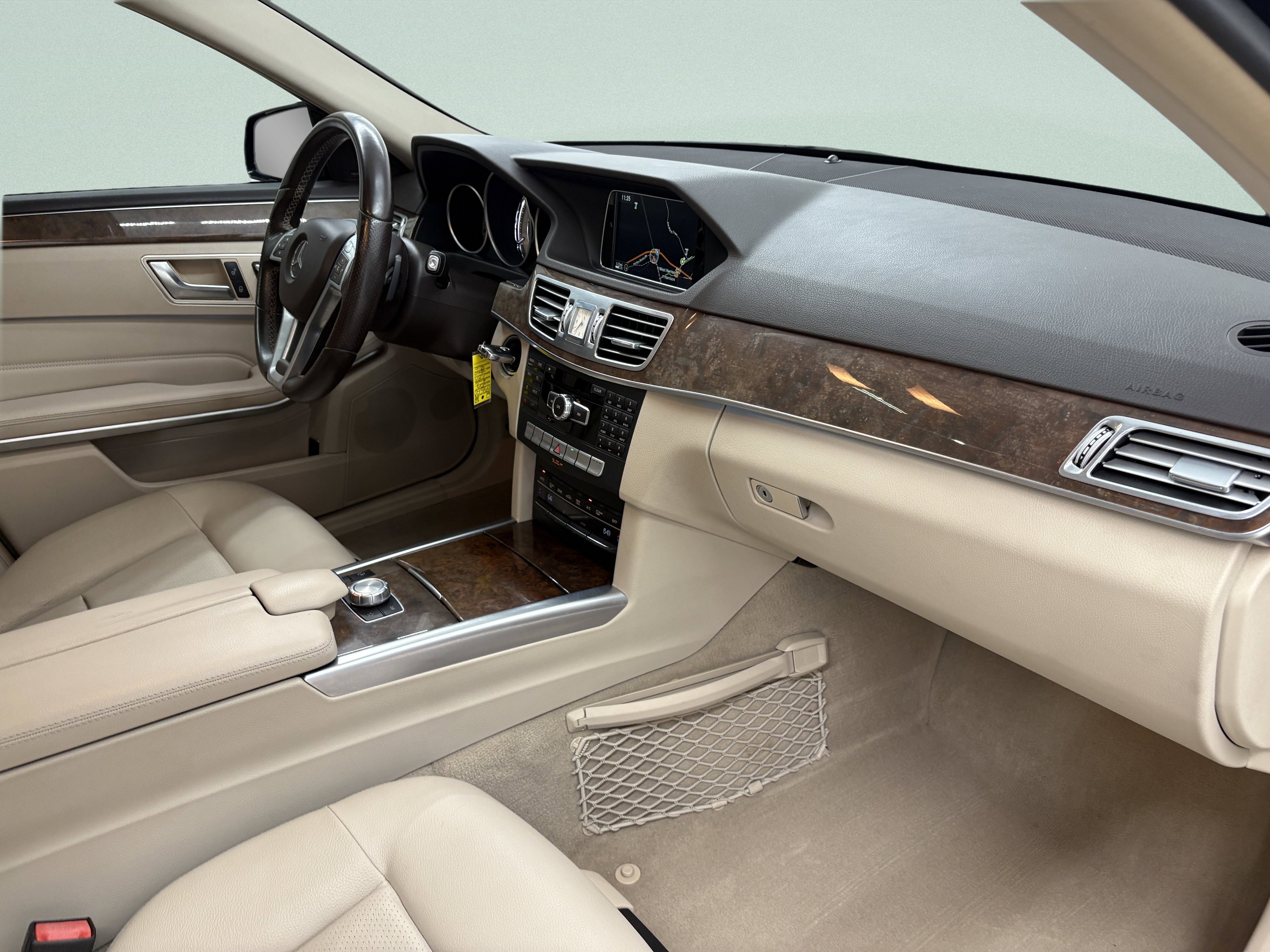 Used 2014 Mercedes-Benz E 350 4MATIC Sedan w/ Premium 1 Package image 34