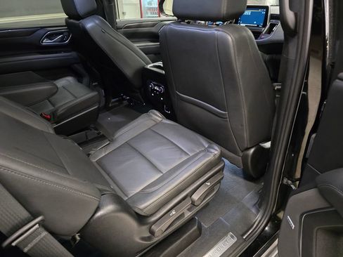 Used 2024 Chevrolet Tahoe LT AWD/4WD image 33
