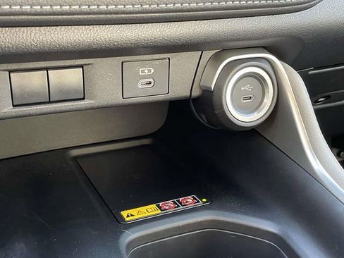 Used 2026 Toyota Grand Highlander AWD Hybrid image 39